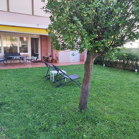 Apartamento Albejo Laredo Exterior foto
